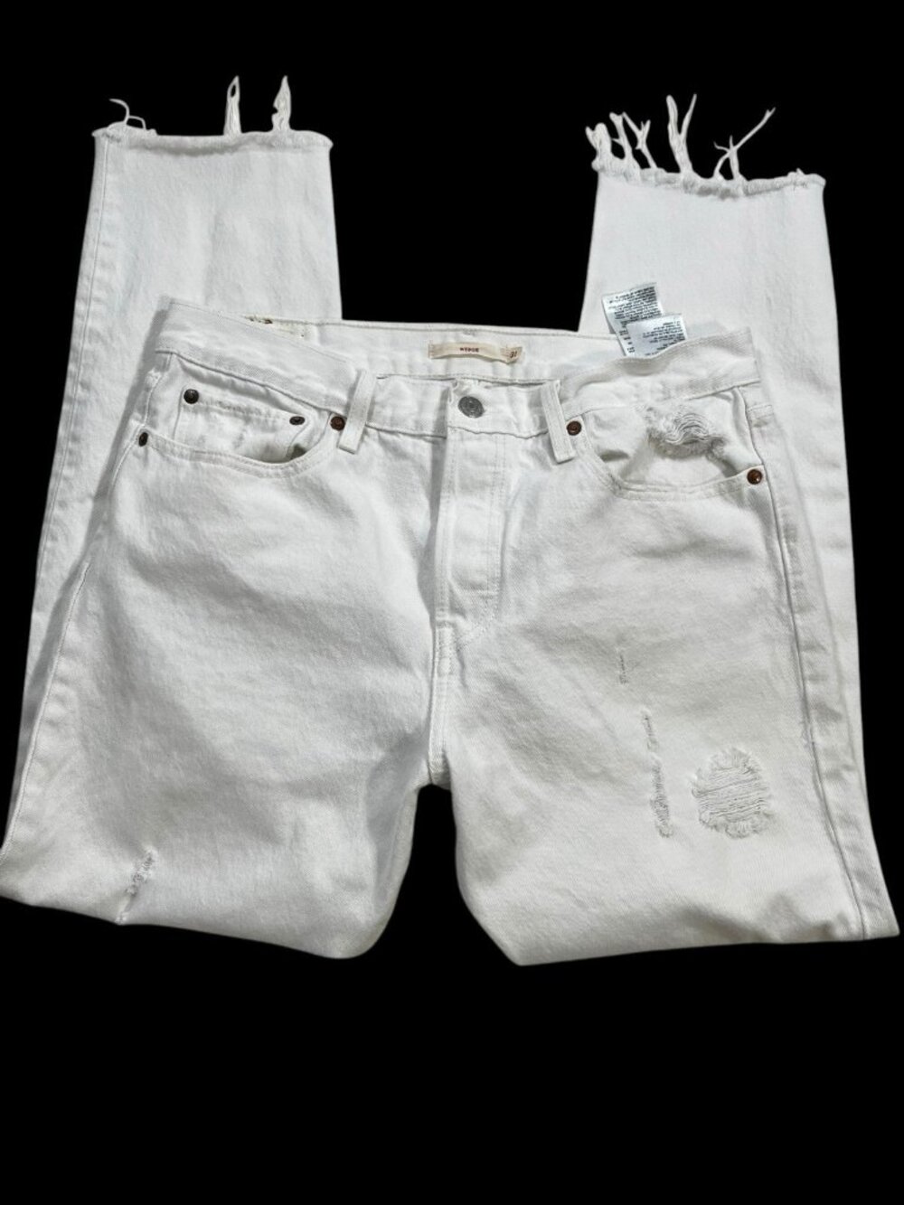 Levi's Wedgie Distressed Button fly jeans Women's size 31 White